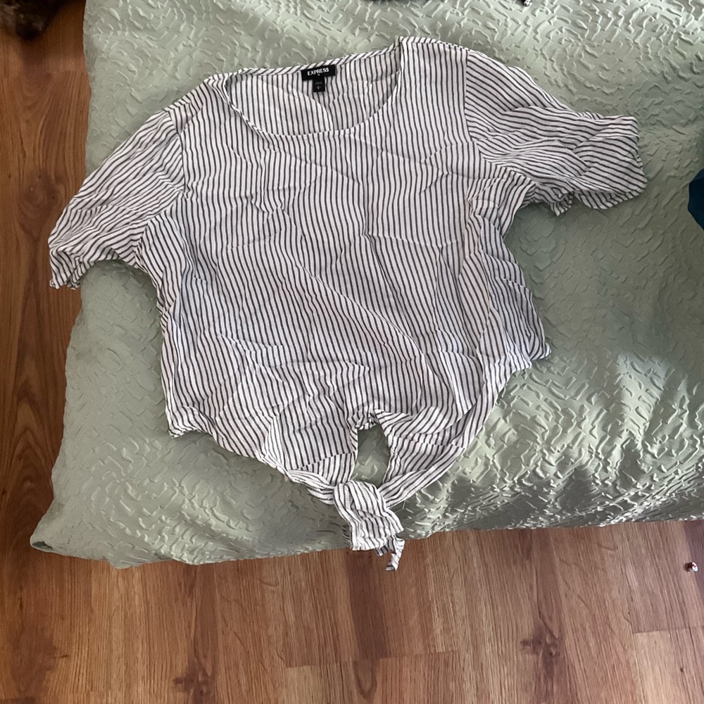 Gently worn lg top